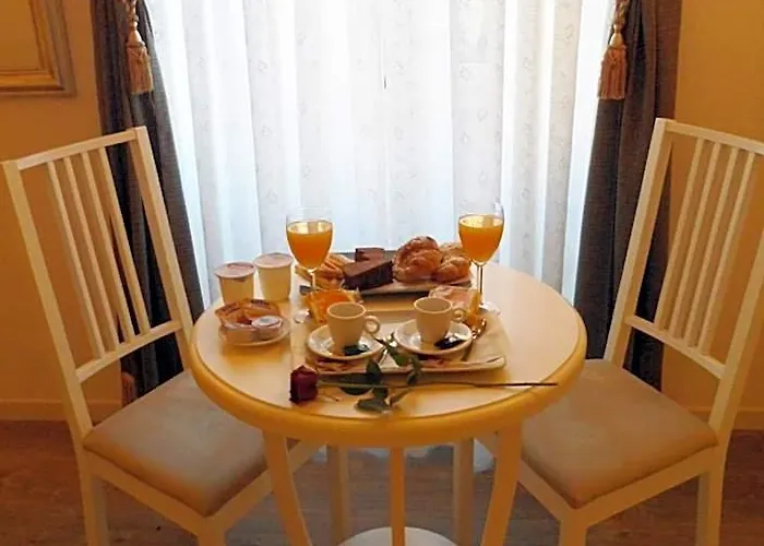 Bed & Breakfast Dante's In Vaticano 4*